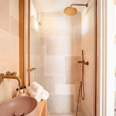Palazzo Vanese Sus Apart Otel